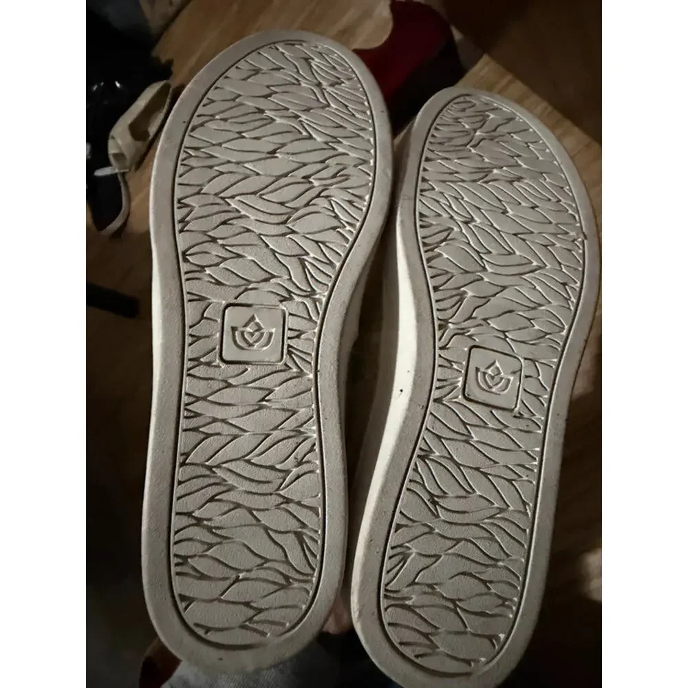 Spenco malibu sneakers